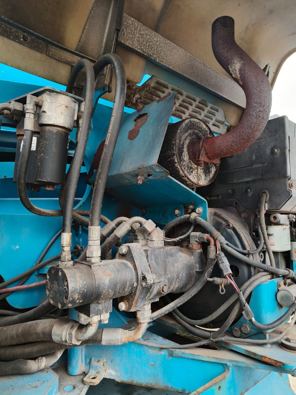 Sold - Articulated Boom Lift - View 3